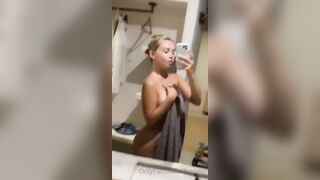 [166 of 207 Videos] Honeyl (Honey Evans aka HoneyEvans0) OnlyFans Leaks Sweet Little Honey Pot