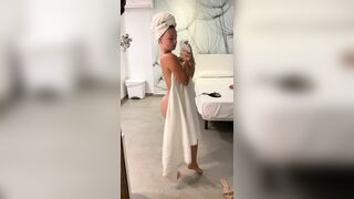 [171 of 207 Videos] Honeyl (Honey Evans aka HoneyEvans0) OnlyFans Leaks Sweet Little Honey Pot