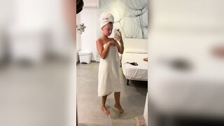 [171 of 207 Videos] Honeyl (Honey Evans aka HoneyEvans0) OnlyFans Leaks Sweet Little Honey Pot