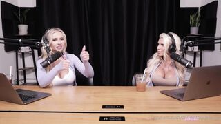 [18 of 77 Videos] Coffeeandcleavage (Coffee and Cleavage) OnlyFans leaks misslynniemarie shantal_monique Twins