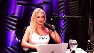 [52 of 77 Videos] Coffeeandcleavage (Coffee and Cleavage) OnlyFans leaks misslynniemarie shantal_monique Twins