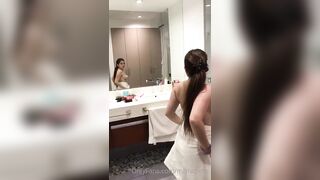 [129 of 164 Videos] Mishcocos (Lacoco aka Soymishcocos) OnlyFans Leaks Nude Ass