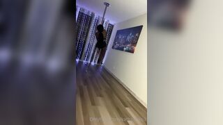 [101 of 212 Videos] Katbodyxo3 (Kat) OnlyFans Leaks Nude Big Booty Queen