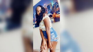 [118 of 212 Videos] Katbodyxo3 (Kat) OnlyFans Leaks Nude Big Booty Queen