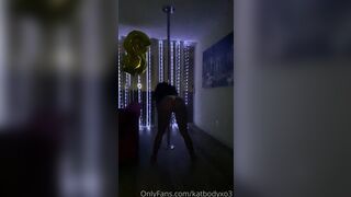 [149 of 212 Videos] Katbodyxo3 (Kat) OnlyFans Leaks Nude Big Booty Queen