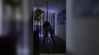 [206 of 212 Videos] Katbodyxo3 (Kat) OnlyFans Leaks Nude Big Booty Queen