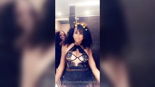 [35 of 212 Videos] Katbodyxo3 (Kat) OnlyFans Leaks Nude Big Booty Queen
