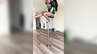 [66 of 212 Videos] Katbodyxo3 (Kat) OnlyFans Leaks Nude Big Booty Queen