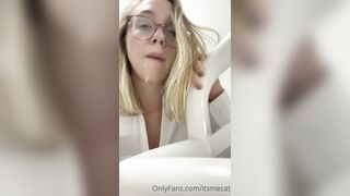 [17 of 224 Videos] Itsmecat (_heyitsmecat_) OnlyFans Leaks Petite Lil Lady