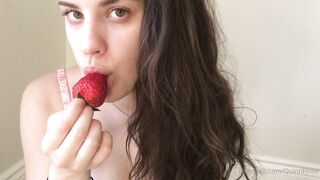 [242 of 592 Videos] Quinnfinite (Quinn Finite) OnlyFans Leaks Nude Wholesome Perv