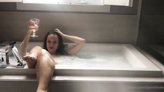 [247 of 592 Videos] Quinnfinite (Quinn Finite) OnlyFans Leaks Nude Wholesome Perv