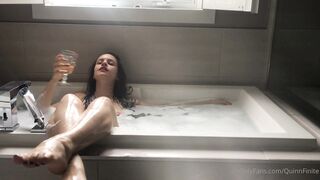 [247 of 592 Videos] Quinnfinite (Quinn Finite) OnlyFans Leaks Nude Wholesome Perv