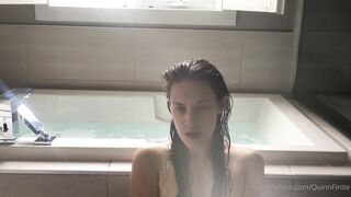 [318 of 592 Videos] Quinnfinite (Quinn Finite) OnlyFans Leaks Nude Wholesome Perv