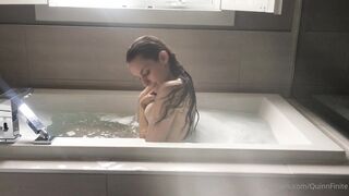 [321 of 592 Videos] Quinnfinite (Quinn Finite) OnlyFans Leaks Nude Wholesome Perv