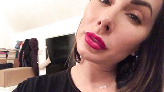 [82 of 233 Vids] Paige_Turnah (realturnah) OnlyFans Leaks Nude UK PAWG Goddess