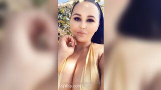 Andrea Abeli (misskirroyal) OnlyFans Leaked Girl Porn Video 273