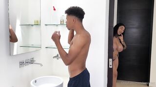 [33 of 175 Vids] Amorazz (Amora Luv) OnlyFans Leaks Nude Milf