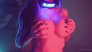 [172 of 220 Vids] Octokuro_model Naughty XXX Cosplay Girl with Big Tits 