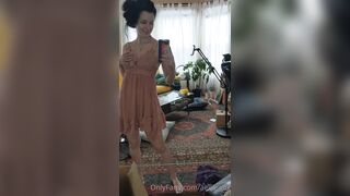 [163 of 396 Vids] Aella_girl (aellagirl_official) OnlyFans Leaks Nude OG Whorelord