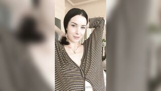 [177 of 396 Vids] Aella_girl (aellagirl_official) OnlyFans Leaks Nude OG Whorelord