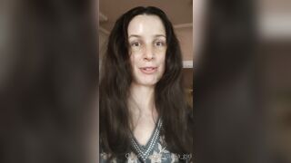 [186 of 396 Vids] Aella_girl (aellagirl_official) OnlyFans Leaks Nude OG Whorelord