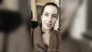 [207 of 396 Vids] Aella_girl (aellagirl_official) OnlyFans Leaks Nude OG Whorelord