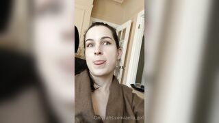 [207 of 396 Vids] Aella_girl (aellagirl_official) OnlyFans Leaks Nude OG Whorelord