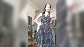 [221 of 396 Vids] Aella_girl (aellagirl_official) OnlyFans Leaks Nude OG Whorelord