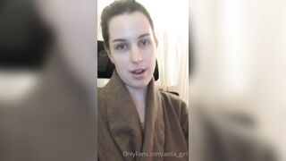 [252 of 396 Vids] Aella_girl (aellagirl_official) OnlyFans Leaks Nude OG Whorelord