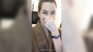 [252 of 396 Vids] Aella_girl (aellagirl_official) OnlyFans Leaks Nude OG Whorelord