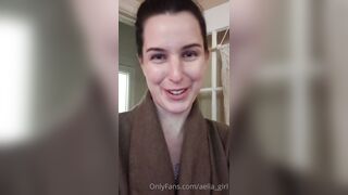 [252 of 396 Vids] Aella_girl (aellagirl_official) OnlyFans Leaks Nude OG Whorelord