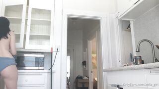 [279 of 396 Vids] Aella_girl (aellagirl_official) OnlyFans Leaks Nude OG Whorelord