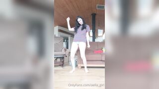 [298 of 396 Vids] Aella_girl (aellagirl_official) OnlyFans Leaks Nude OG Whorelord