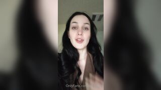 [327 of 396 Vids] Aella_girl (aellagirl_official) OnlyFans Leaks Nude OG Whorelord