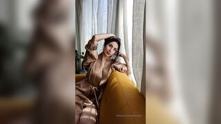 [352 of 396 Vids] Aella_girl (aellagirl_official) OnlyFans Leaks Nude OG Whorelord