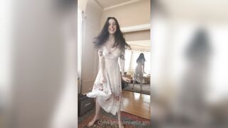 [43 of 396 Vids] Aella_girl (aellagirl_official) OnlyFans Leaks Nude OG Whorelord