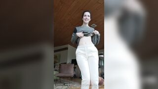 [8 of 396 Vids] Aella_girl (aellagirl_official) OnlyFans Leaks Nude OG Whorelord