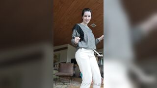 [8 of 396 Vids] Aella_girl (aellagirl_official) OnlyFans Leaks Nude OG Whorelord