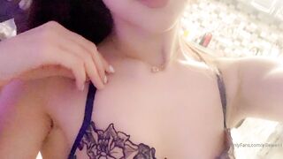 [23 of 226 Vids] Ellie Leen (Ellieleen1 aka ellieinyourbed) OnlyFans Leaks Submissive Nude