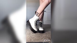 [156 of 709 Vids] Lena Kitsune (lena_kitsune aka lenakitsune) OnlyFans Leaks Nude Petite