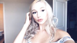 [327 of 709 Vids] Lena Kitsune (lena_kitsune aka lenakitsune) OnlyFans Leaks Nude Petite