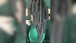 [168 of 303 Vids] Chleopatrapaige (Chleopatra Paige aka Chleo) OnlyFans Leaks Nude Squirt Queen