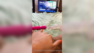 [76 of 303 Vids] Chleopatrapaige (Chleopatra Paige aka Chleo) OnlyFans Leaks Nude Squirt Queen