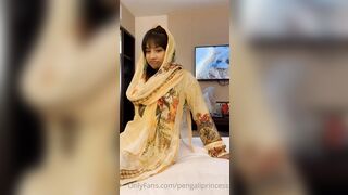 [67 of 427 Vids] Pengaliprincess (Yasmina Khan aka bengaligoddess) OnlyFans Leaks Nude British Bengali