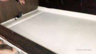 [178 of 492 Vids] Circasays (circasuicide) OnlyFans Leaks Nude Travel Obsessed Clown