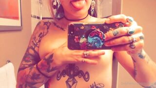 [311 of 492 Vids] Circasays (circasuicide) OnlyFans Leaks Nude Travel Obsessed Clown