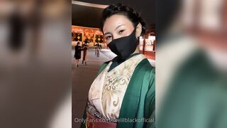 37 of 347 Vids] Rae Lil Black (raelilblack aka raelilblackofficial) OnlyFans Leaks Nude