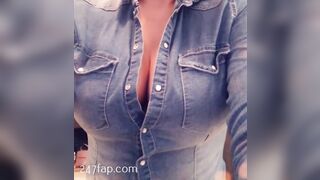 Andrea Abeli (misskirroyal) OnlyFans Leaked Girl Porn Video 39