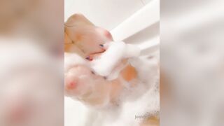 Bath time 540x720- Jewelzblu OnlyFans Leaks