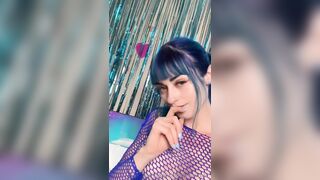 Im Blu for a reason 406x720- Jewelzblu OnlyFans Leaks